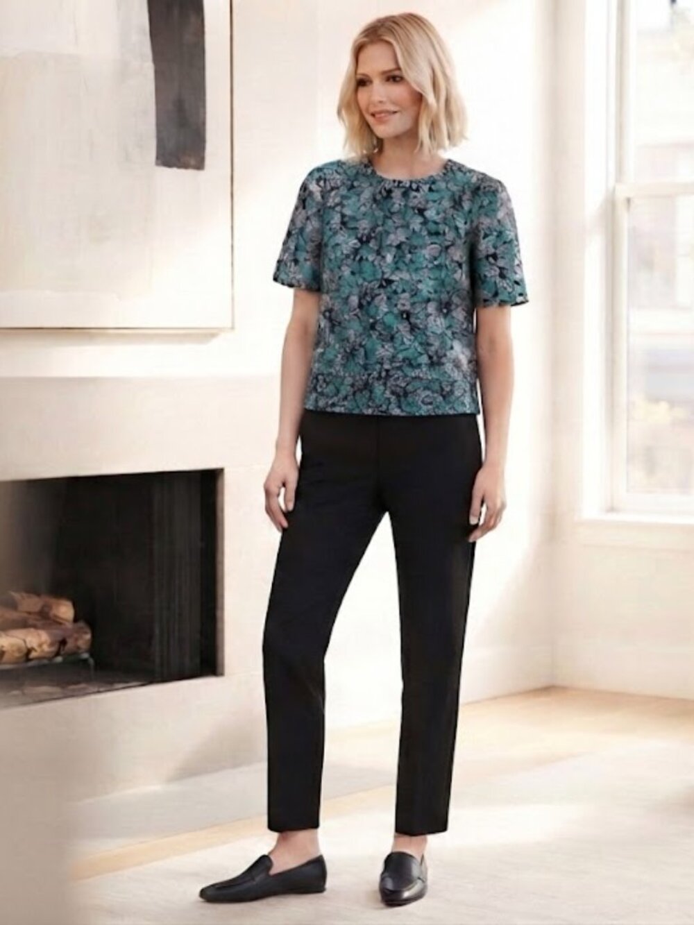 Club Monaco Teal/Black Floral jacquard Boxy Cropped Top Size 0